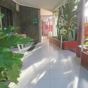 Habitación en casa particular Nativa El Olivo